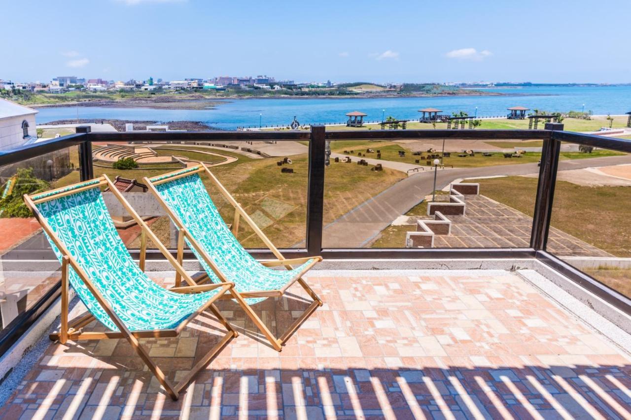 Malibu Oceanview Homestay Маґун Екстер'єр фото